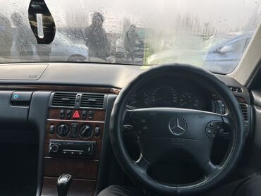 Mercedes-Benz: Mercedes-Benz E-Class: 2002 г., Автомат, Седан — 4