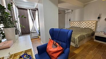 сааб: 6 комнат, 160 м², 12 мкр Элитка, 7 этаж — 6