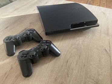 ps3 oyun yazilmasi: Salam plastation 3 slim dir hele 2 heftedir alinb 320 yaddas 41 oyun