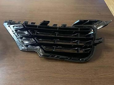 haube: REŠETKA U BRANIKU ZA VOLKSWAGEN TOUAREG - 7P6854662D | Rešetka u — 1