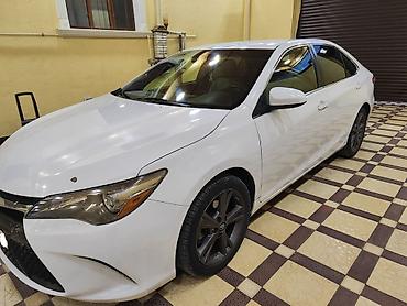 elantra 2015: Toyota Camry: 2.5 l | 2014 il Sedan — 10