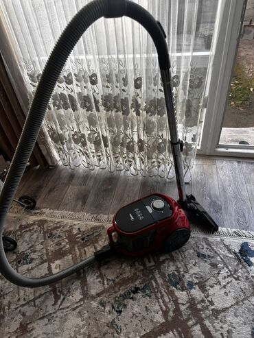 пылесосы вертикальные: Пылесос, Стандартный, Сухая, Циклонный фильтр