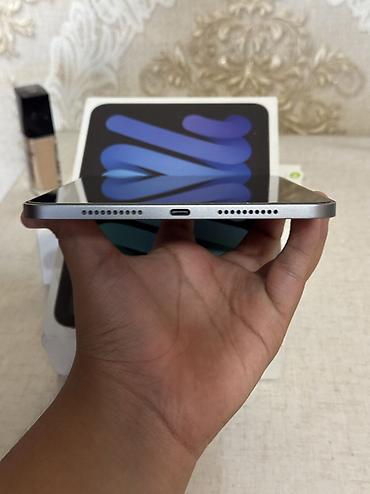 Планшеты: Планшет, Apple, память 128 ГБ, 8" - 9", Wi-Fi, Б/у, Классический цвет - Серый — 2