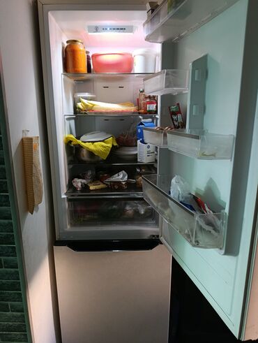 кондиционеры установка: Муздаткыч Midea, Колдонулган, Эки камералуу, No frost