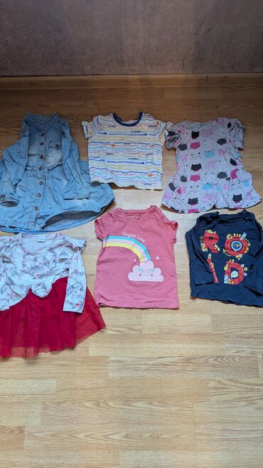 Другие детские вещи: Продаю много детской одежды на девочку 2-3 года (размеры от 86 до — 9