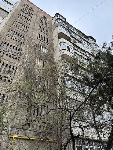7 мкр: 3 комнаты, 62 м², 106 серия, 9 этаж — 2