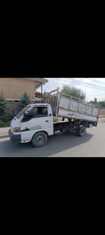 камаз 2001: Легкий грузовик, Hyundai, Стандарт, 2 т, Б/у