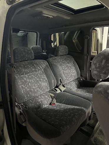 Nissan: Nissan Serena: 2000 г., 2 л, Вариатор, Бензин, Минивэн — 14