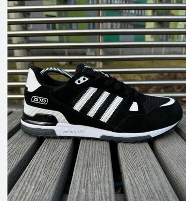 liman кроссовки: Adidas zx750