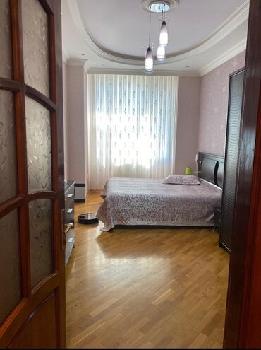 Köhnə tikili: Bakı, 3 otaqlı, Köhnə tikili, 118 kv. m -da lalafo.az — 9 Köhnə tikili: Bakı, 3 otaqlı, Köhnə tikili, 118 kv. m — 9