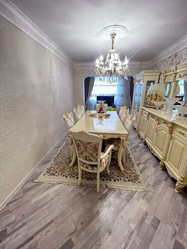 сколько стоит айфон 8 в баку: Для гостиной, Б/у, Раскладной, Прямоугольный стол, 8 стульев