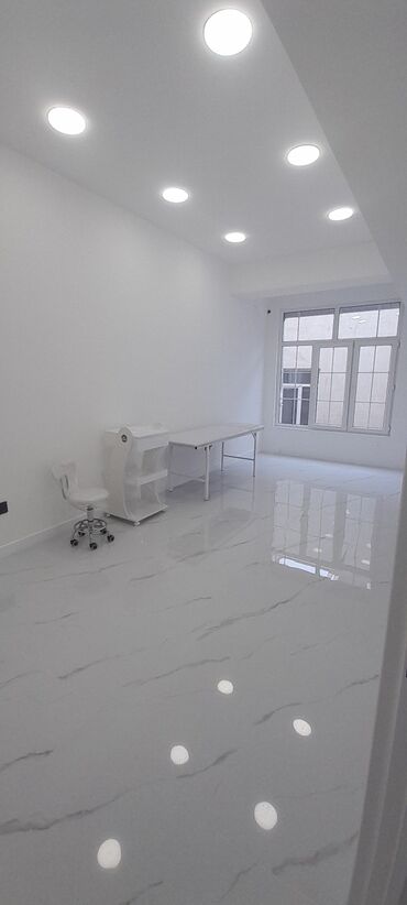 Digər kommersiya daşınmaz əmlakı: Qara Qarayev metrosu yaxınlığında Klinika icarəyə verilir./SATMAQ DA — 2