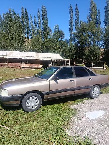 гак айон с: Audi 100: 1988 г., 1.8 л, Механика, Бензин, Седан — 7