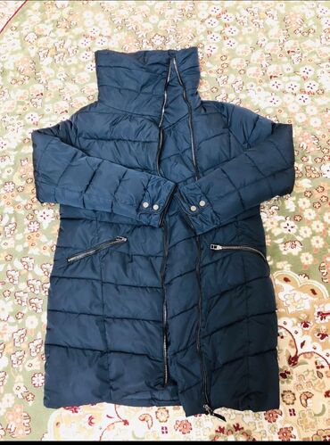 женская теплая зимняя куртка: Пуховик, L (EU 40)