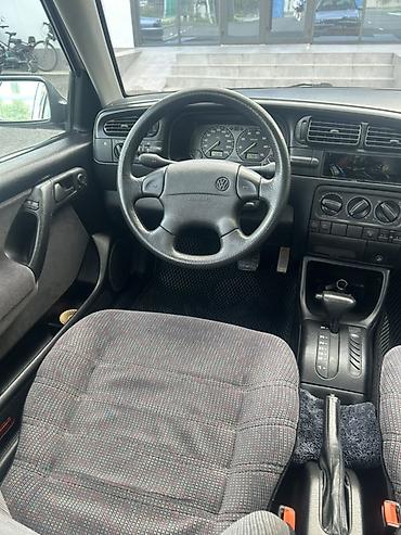 трицкыл электро: Volkswagen Vento: 1993 г., 1.8 л, Автомат, Бензин, Седан — 8