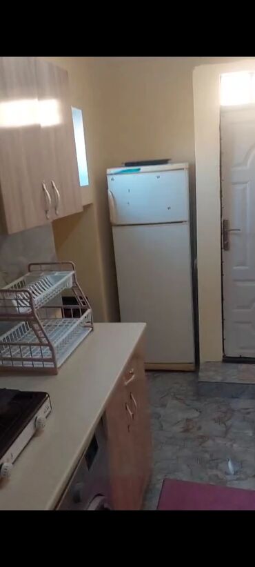 Uzunmüddətli kirayə evlər: 40 kv. m, 1 otaqlı, Telefon, İnternet, Su -da lalafo.az — 19 Uzunmüddətli kirayə evlər: 40 kv. m, 1 otaqlı, Telefon, İnternet, Su — 19