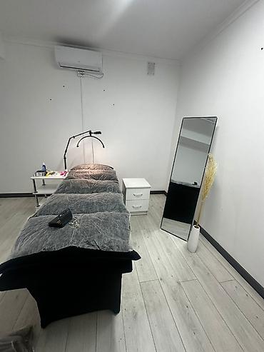 Напольное зеркало в полный рост - Формат: прямоугольное, узкое и at lalafo.kg Напольное зеркало в полный рост - Формат: прямоугольное, узкое и