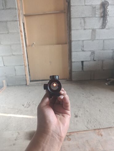 купить оптический прицел бу в бишкеке: Компактный коллиматорный прицел Bushnell TRS-25, выполненный в черном