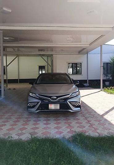 бу тачила: Toyota Camry: 2020 г., Автомат, Седан — 1