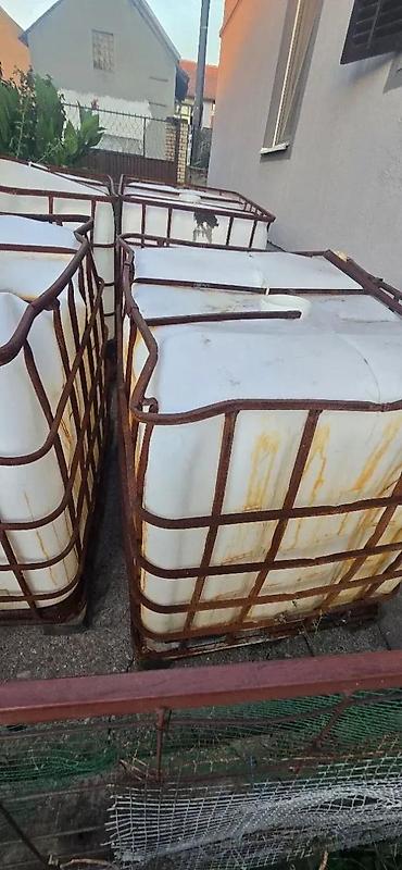 kibla piva: CISTERNE ZA VODU 1000L | Cena je fiksna . 30e  cisterna je  cela — 4
