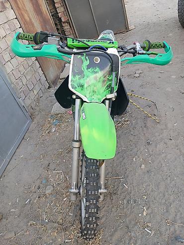 Мототехника: Kawasaki KX65 — компактный кроссовый мотоцикл для юных райдеров и — 1