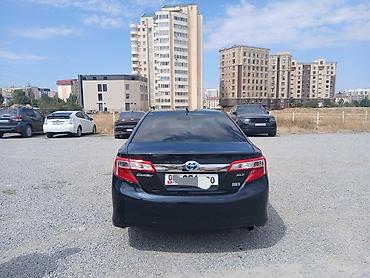 Toyota: Toyota Camry: 2012 г., Гибрид, Седан — 4