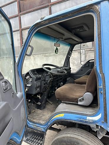 Isuzu: Isuzu NQR бортовой грузовик - Кабина: двухдверная, широкий обзор — 5