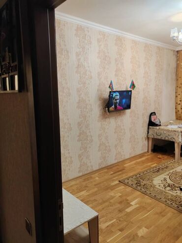 Uzunmüddətli kirayə mənzillər: Hazır İpoteka. Mənzil 20 illik ipoteka kreditindədir. 4 il 9 ay — 2