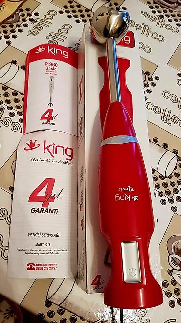 King el blenderi satilir 
Cox rahat ve keyfiyyetlidir