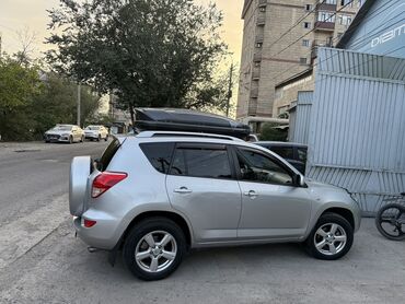 Toyota: Toyota RAV4: 2008 г., 2 л, Автомат, Бензин, Кроссовер