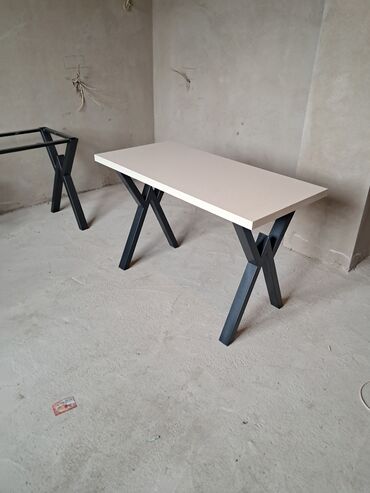 Книжные полки: Металлическая - Тип: Стеллаж - Стиль: Лофт/Индустриальный - Материал — 18