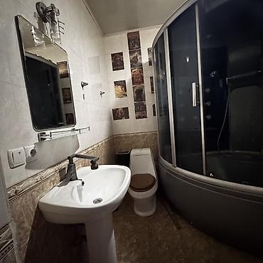 green hills: 4 комнаты, 120 м², Дордой Плаза ТРЦ Элитка, 5 этаж, Старый ремонт — 3