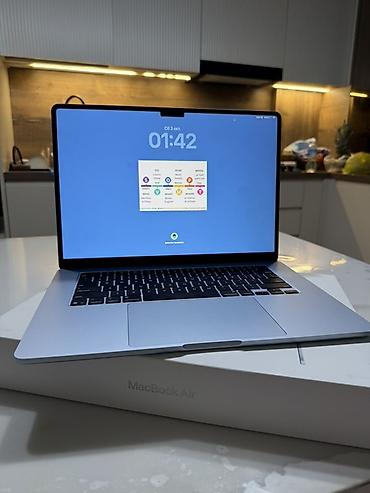 Ноутбуки Apple (MacBook):  MacBook Air 15″ M4 — 16/512 GB — Sky Blue Продаю MacBook Air 15″ на — 4