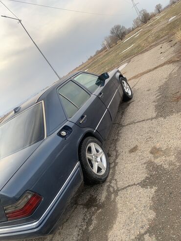 Mercedes-Benz: Mercedes-Benz E-Class: 1994 г., 2.2 л, Автомат, Бензин, Седан — 6