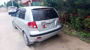 Hyundai: Hyundai Getz – это компактный и экономичный автомобиль, идеально