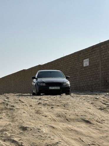 BMW: BMW 3 series: 2 l | 2005 il Sedan — 2