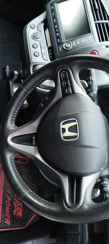 Honda: Honda Stream: 2007 г., 1.8 л, Автомат, Бензин, Минивэн — 9