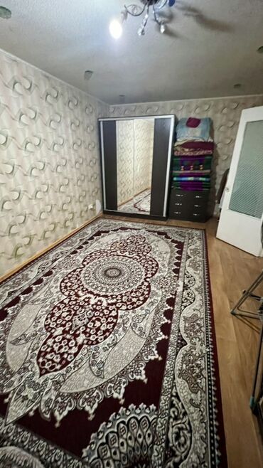 квартира продажа бишкеке: 2 бөлмө, Менчик ээси, Чогуу жашоосу жок, Жарым -жартылай эмереги бар