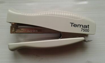 Steplerlər: Təzə stepler satılır. 2 ədəd var. Biri 5 manat — 7