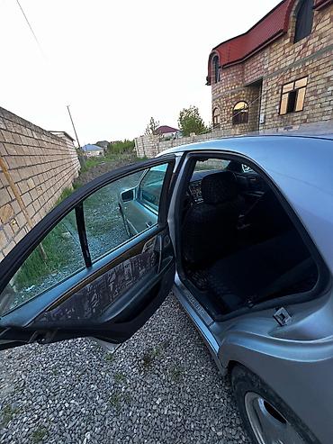 ucuz ventilyator: Mercedes-Benz sedan (salon şəkilləri) Xüsusiyyətlər: - Orijinal — 5
