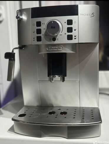 coffee aparatı: Qəhvə maşını Delonghi, Avtomat, Su qabı ilə, İşlənmiş