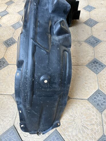 Подкрылки, брызговики, защита днища: Подкрылок Передний левый Toyota, 1999 г., Б/у, Оригинал — 5