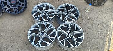 Литые Диски R 17 Hyundai, Комплект, отверстий - 5, Б/у