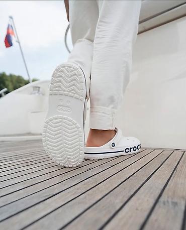 Босоножки, сандалии, шлепанцы: Мужские сандалии, 36, Crocs, Новый, цвет - Белый, Самовывоз, Бесплатная доставка, Платная доставка — 6