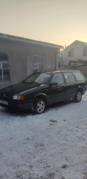 Volkswagen: Volkswagen Passat: 1992 г., 1.8 л, Механика, Бензин, Универсал