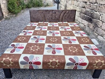 Mebellərin yığılması: Təzə çarpayılar. 1 nəfərlik çarpayılar 60manat. 2 nəfərlik taxt — 18