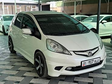 bmw 2008: Honda Fit: 2008 г., 1.5 л, Автомат, Бензин, Хэтчбэк — 1