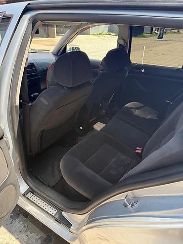 golf b4: Volkswagen Golf: 2002 г., 1.6 л, Автомат, Бензин, Хэтчбэк — 3