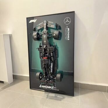 модель куртки и шапки 6 букв: Конструктор-реплика болида Формулы-1 Mercedes-AMG F1 W14 E