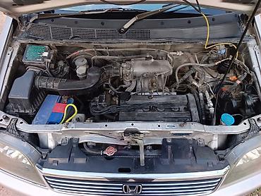 Транспорт: Honda Stepwgn: 2001 г., 2 л, Автомат, Бензин, Минивэн — 8